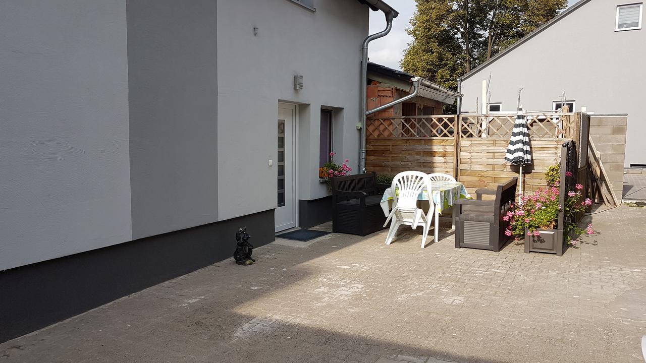 Gastehaus Nickolai Apartment Flomborn Екстериор снимка