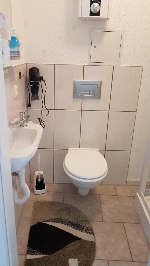 Gastehaus Nickolai Apartment Flomborn Екстериор снимка